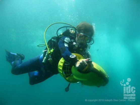 DPV diver during his PADI MSD program on Phuket