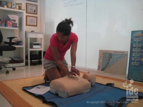 EFR CPR Courses welcome male and female students