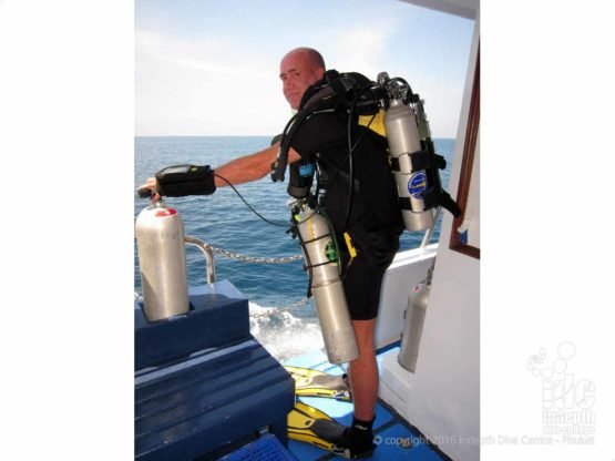 PADI Rebreather Instructor Trainer Chris Owen teaching a PADI Rebreather Instructor Course