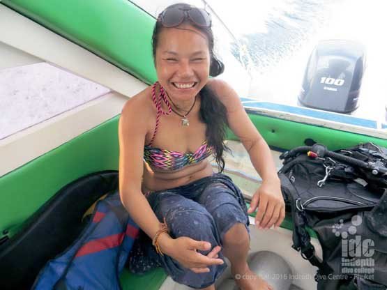 Private speed boat charter to Homerun Reef Racha Yai island for some scuba diving fun