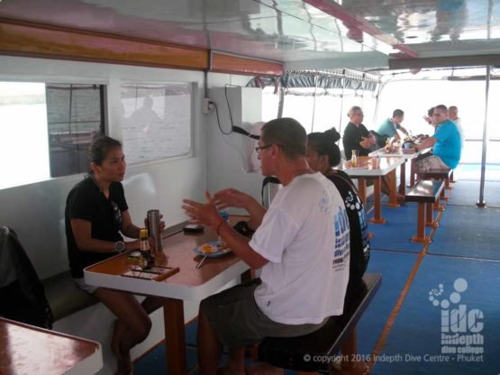 Plenty of time for dive briefings during the PADI Boat Diver Course